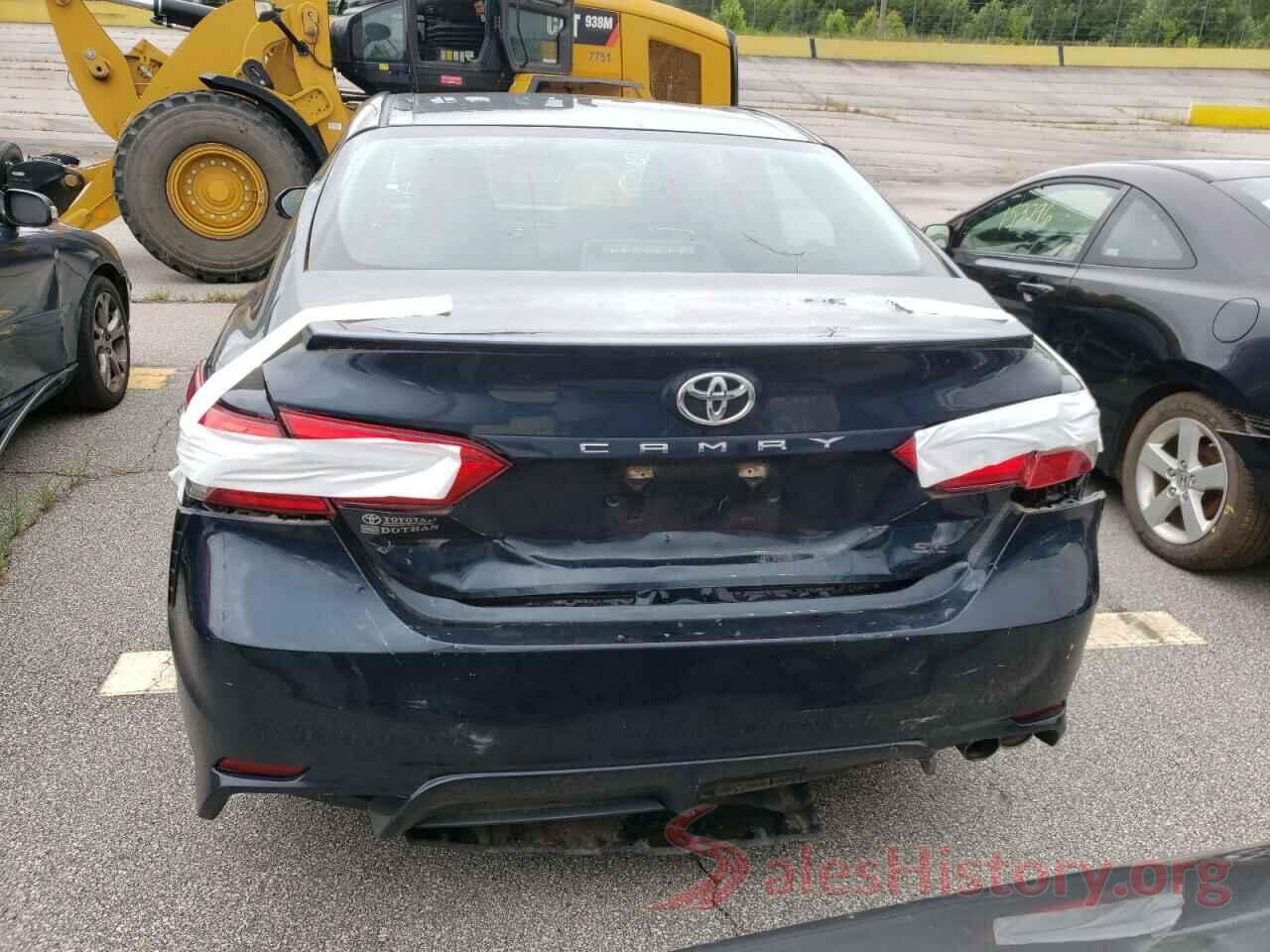 4T1B11HK1JU543851 2018 TOYOTA CAMRY