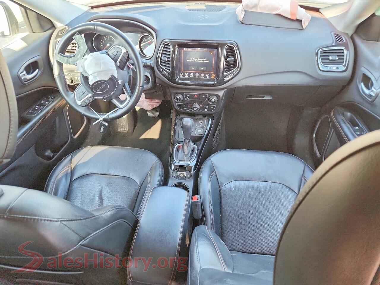 2019 JEEP COMPASS VIN 3C4NJDCBXKT618701, interior dashboard