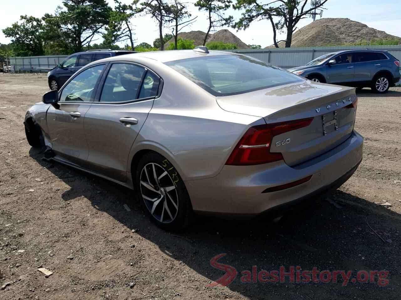 7JRA22TK7KG013220 2019 VOLVO S60