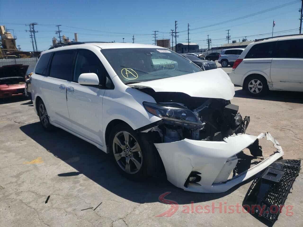 5TDXZ3DC6KS980702 2019 TOYOTA SIENNA