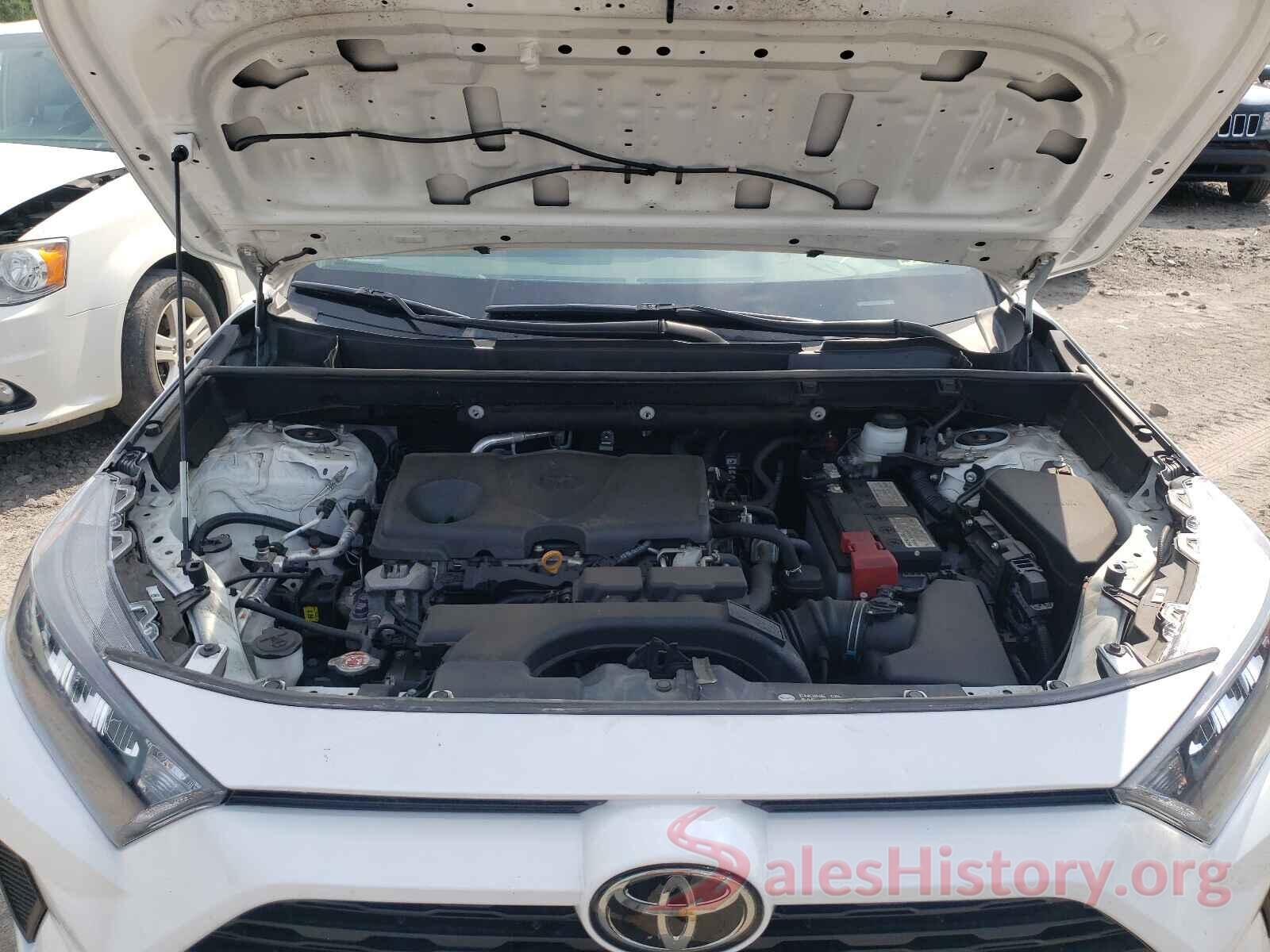 2T3G1RFV1KC015657 2019 TOYOTA RAV4