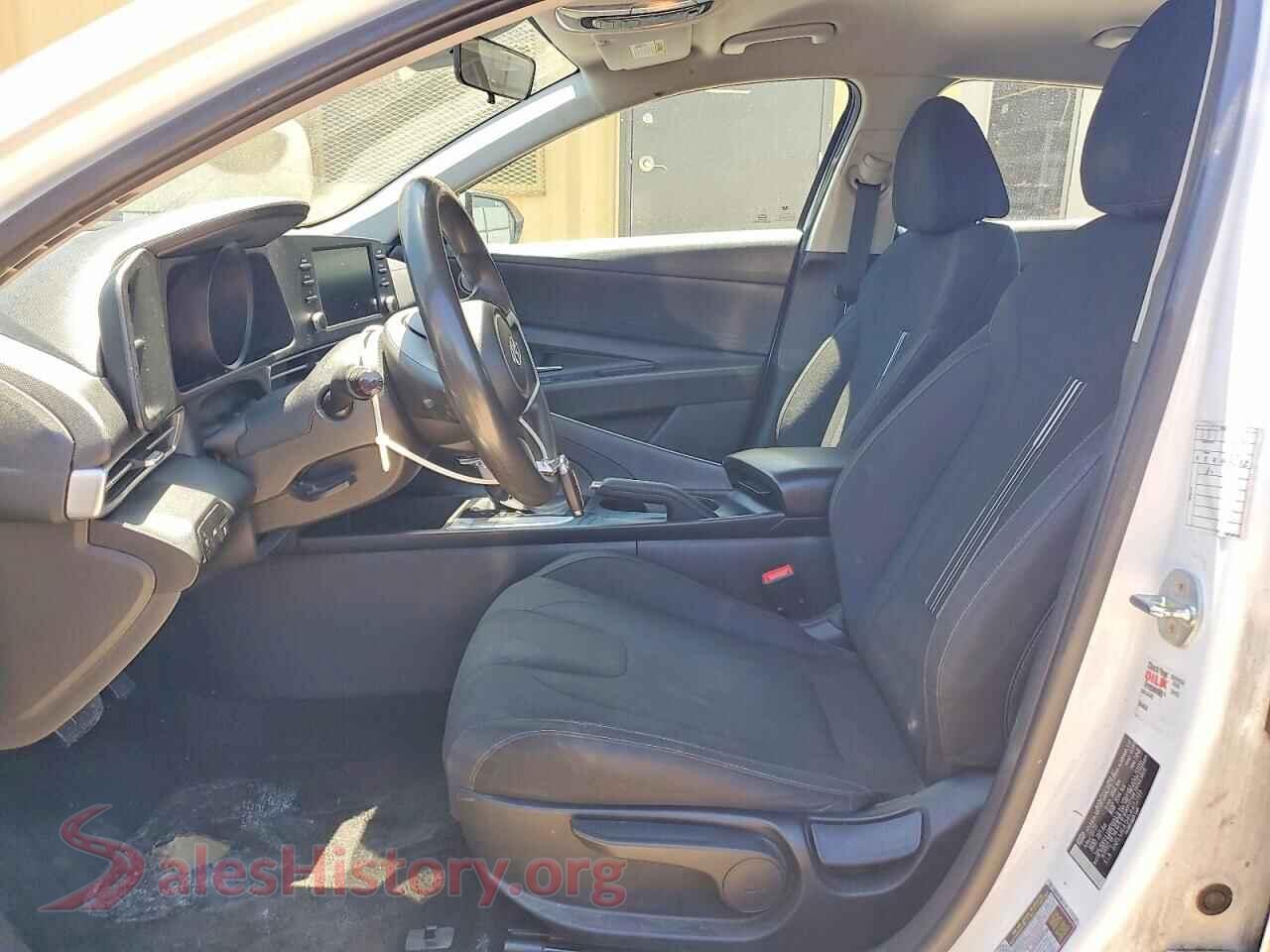 2021 HYUNDAI ELANTRA VIN 5NPLM4AG8MH052389, engine bay