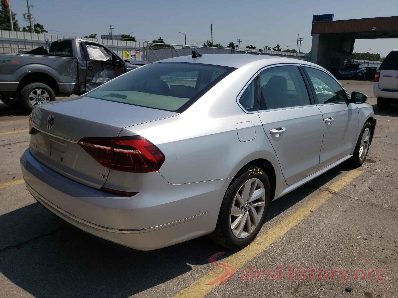 1VWBA7A3XJC030739 2018 VOLKSWAGEN PASSAT