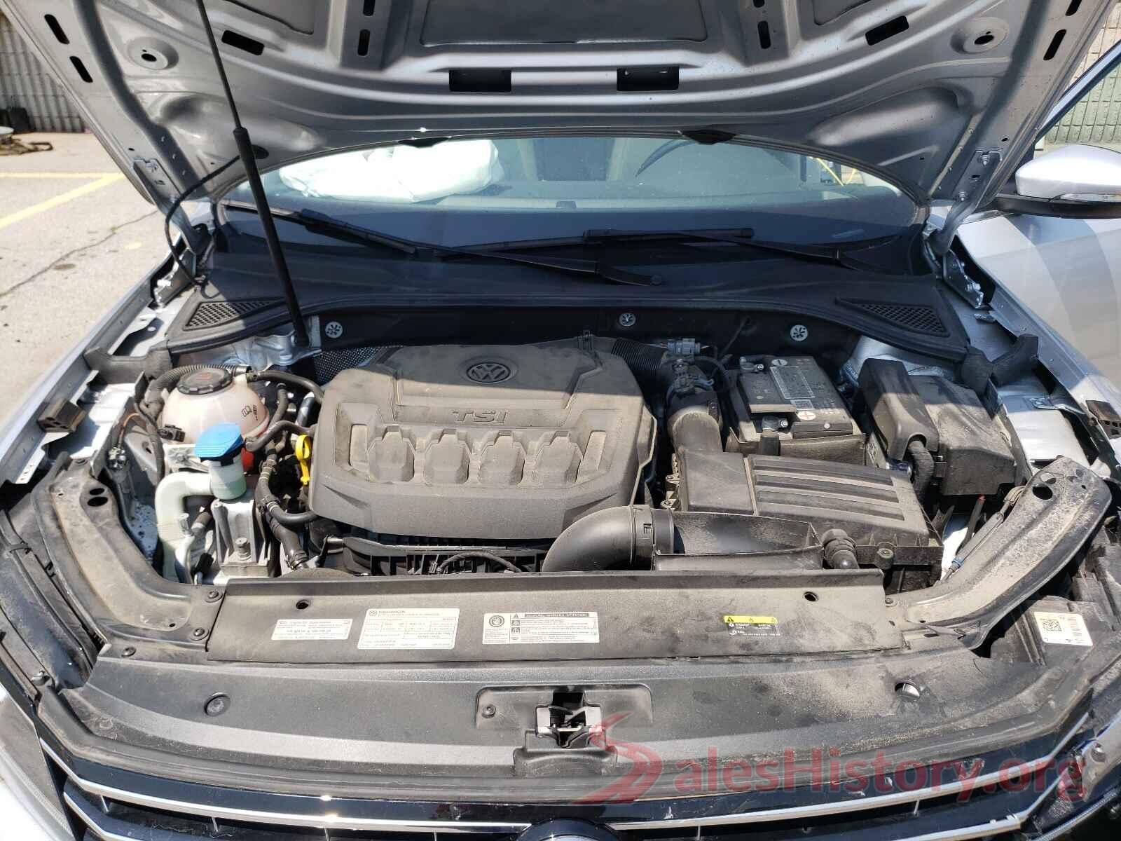 1VWBA7A3XJC030739 2018 VOLKSWAGEN PASSAT