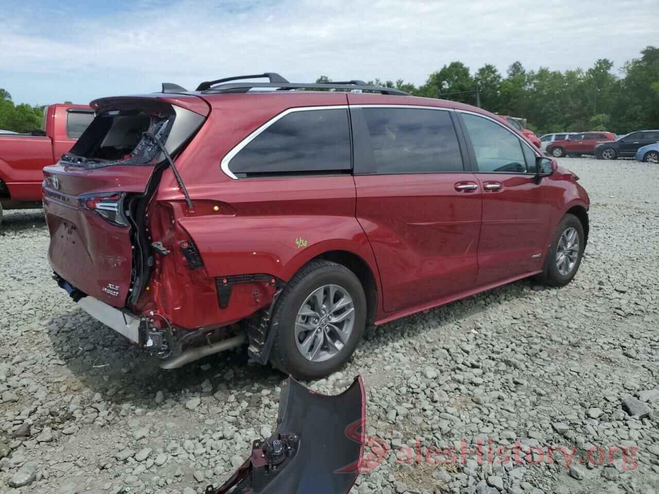 5TDYRKEC3MS060476 2021 TOYOTA SIENNA