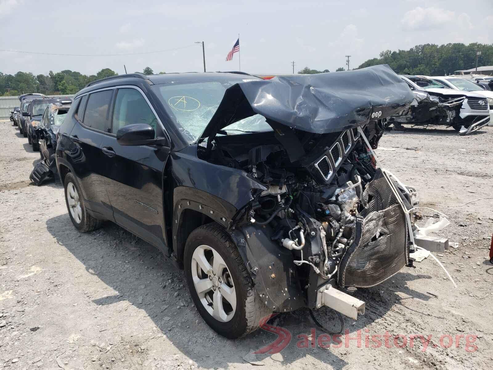 3C4NJCBB7JT227208 2018 JEEP COMPASS