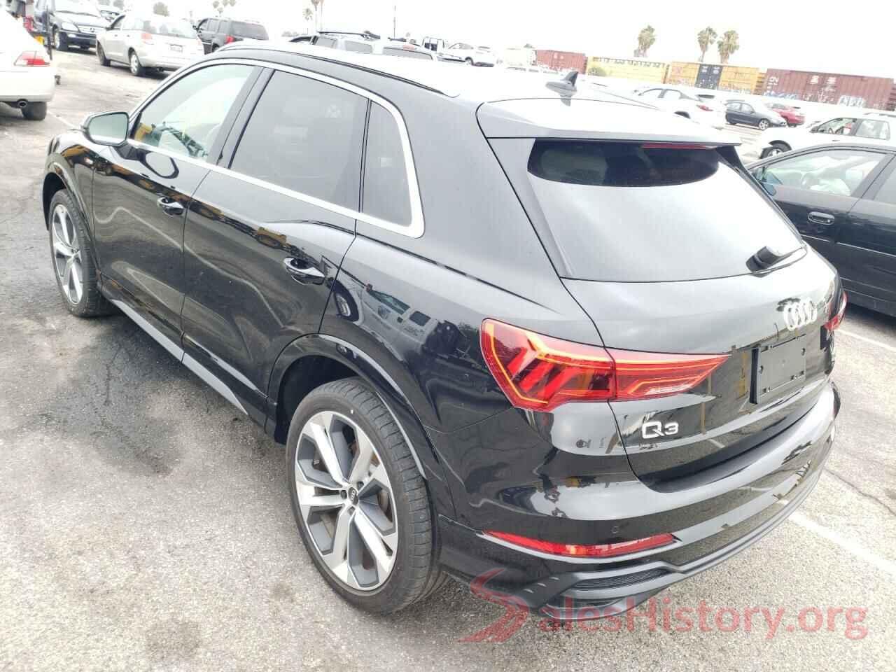 WA1DECF37M1033237 2021 AUDI Q3