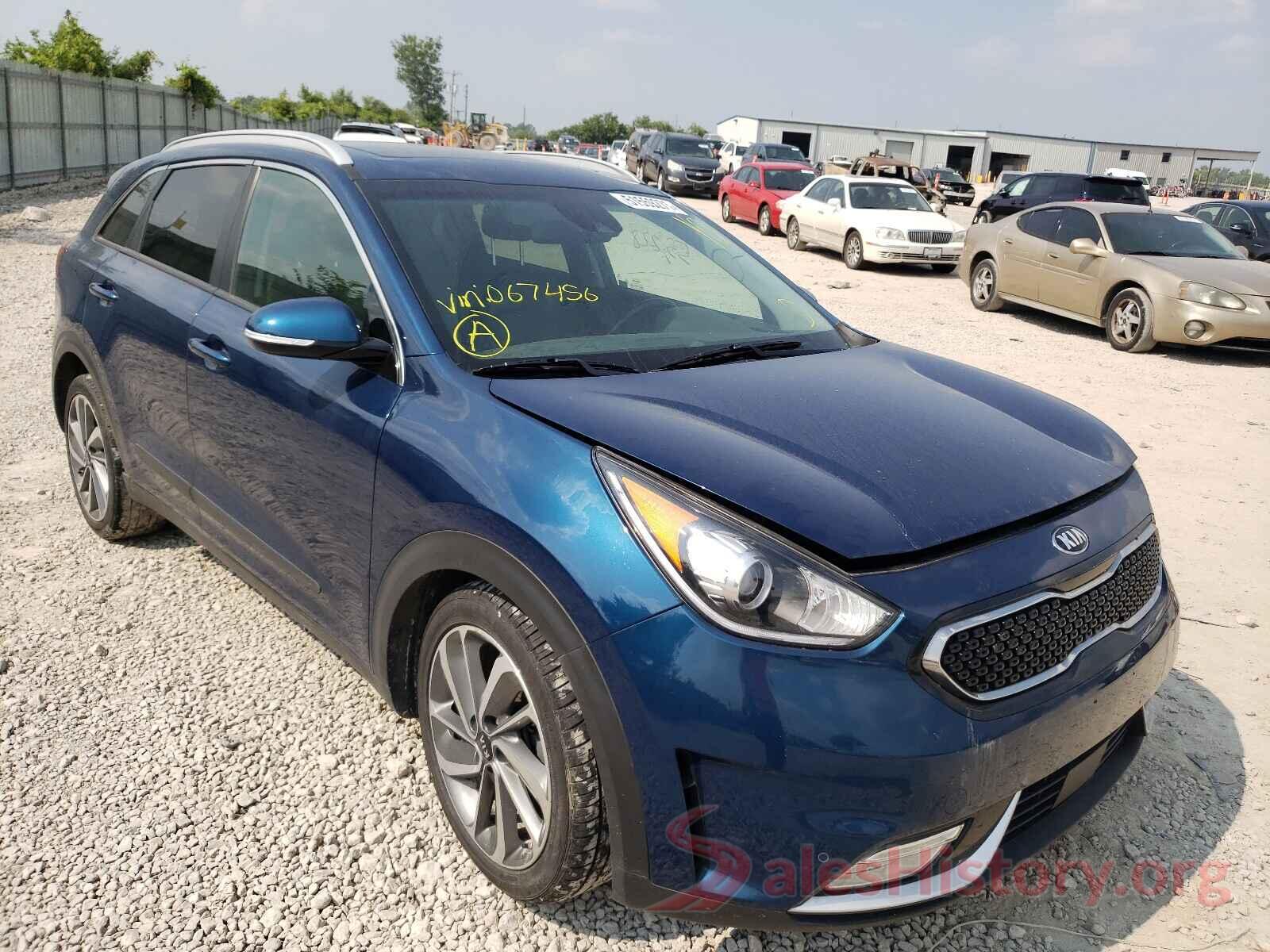 KNDCE3LC7H5067456 2017 KIA NIRO