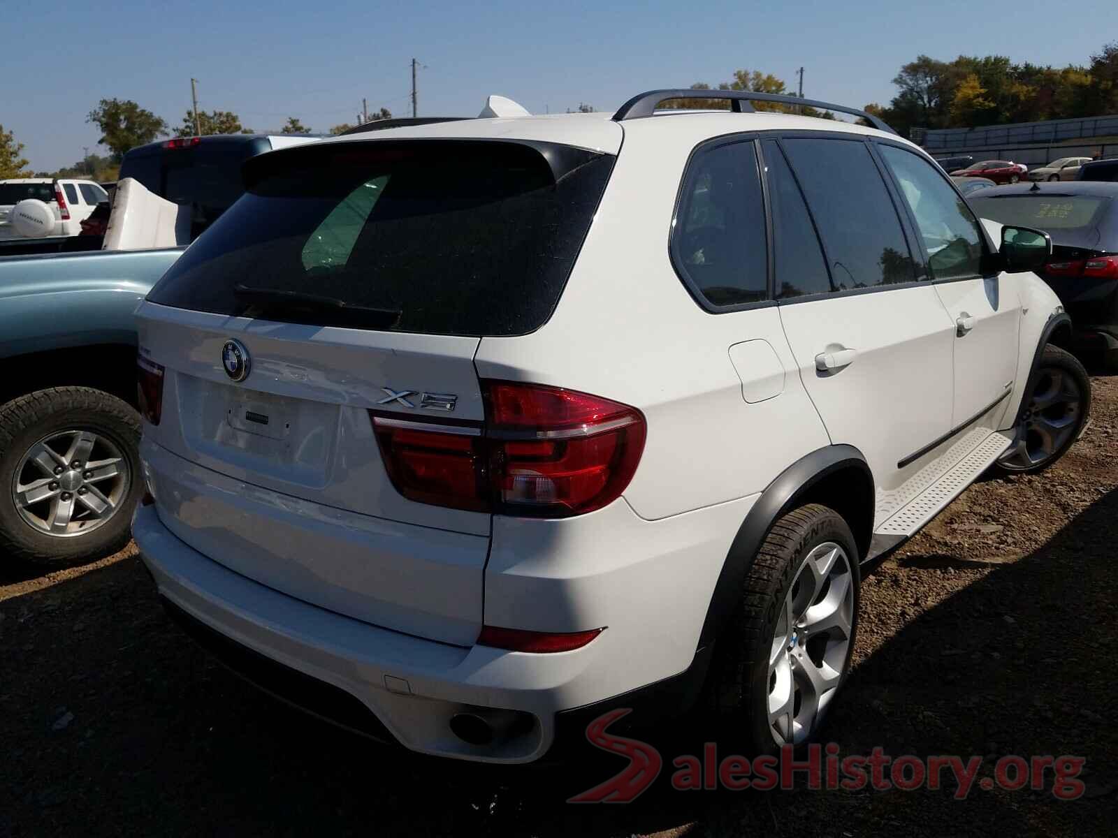 5UXZV4C52BL413464 2011 BMW X5