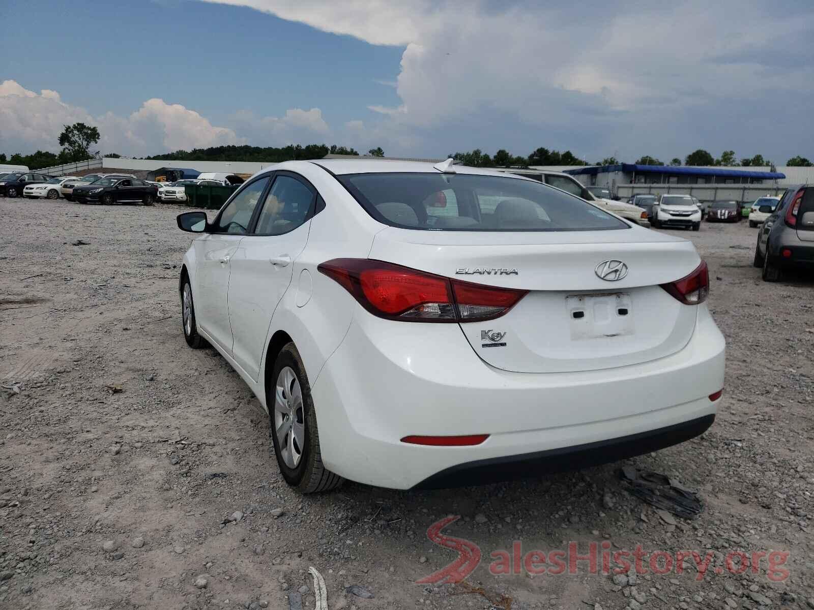 5NPDH4AE2GH778941 2016 HYUNDAI ELANTRA