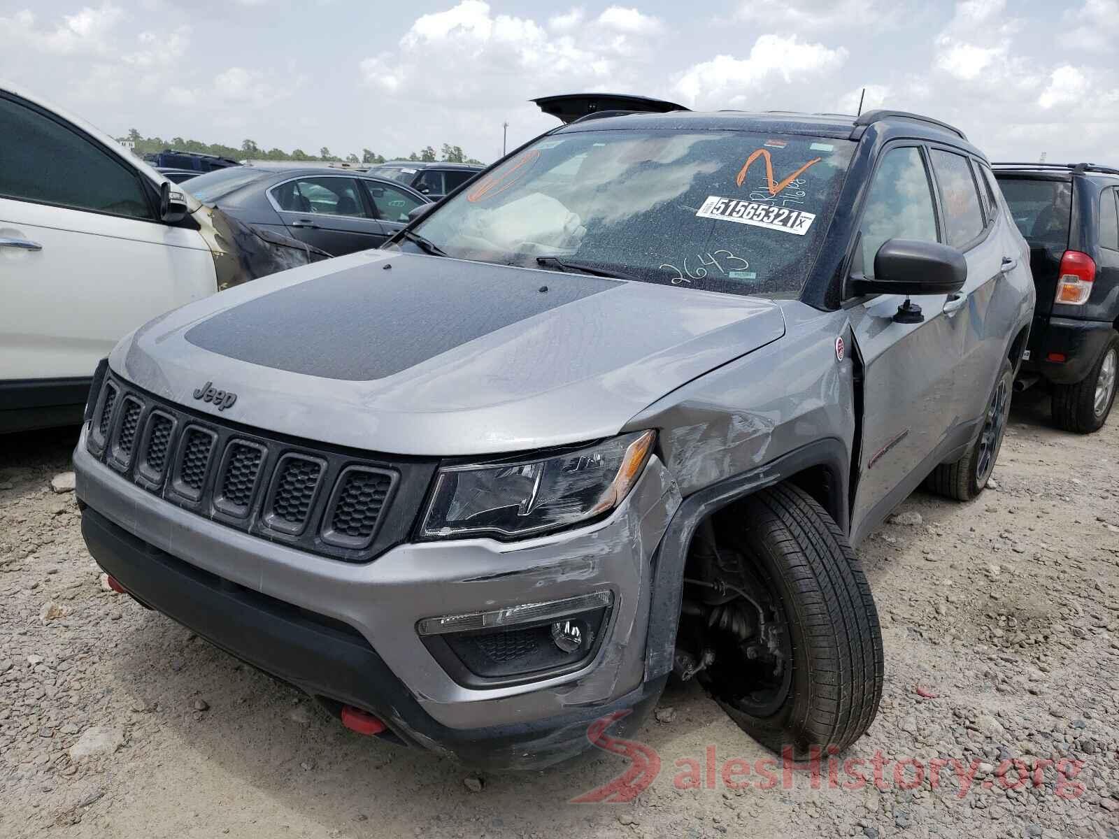 3C4NJDDB3KT752643 2019 JEEP COMPASS