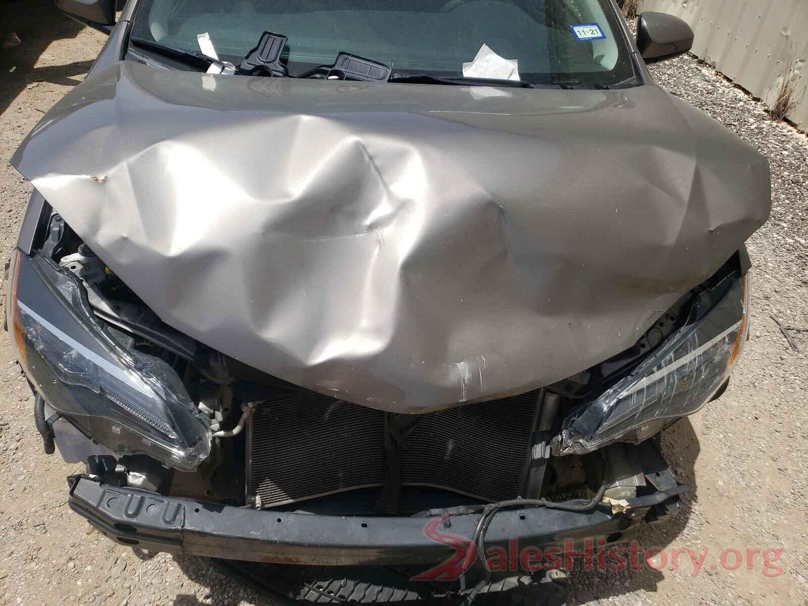 5YFBURHE6KP879885 2019 TOYOTA COROLLA