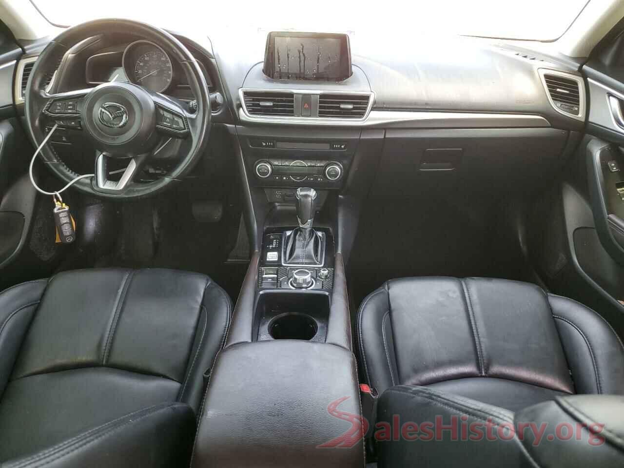 3MZBN1V35JM216828 2018 MAZDA 3