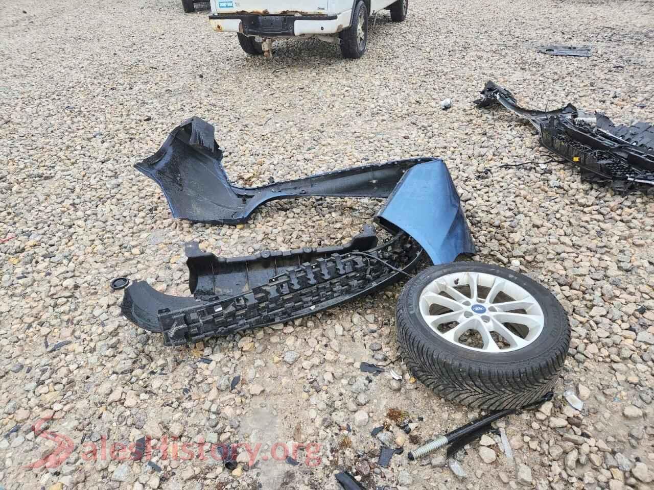 2019 FORD FUSION VIN 3FA6P0MU5KR147684, wheel and tire