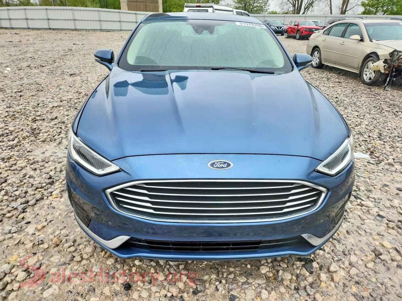 2019 FORD FUSION VIN 3FA6P0MU5KR147684, rear view