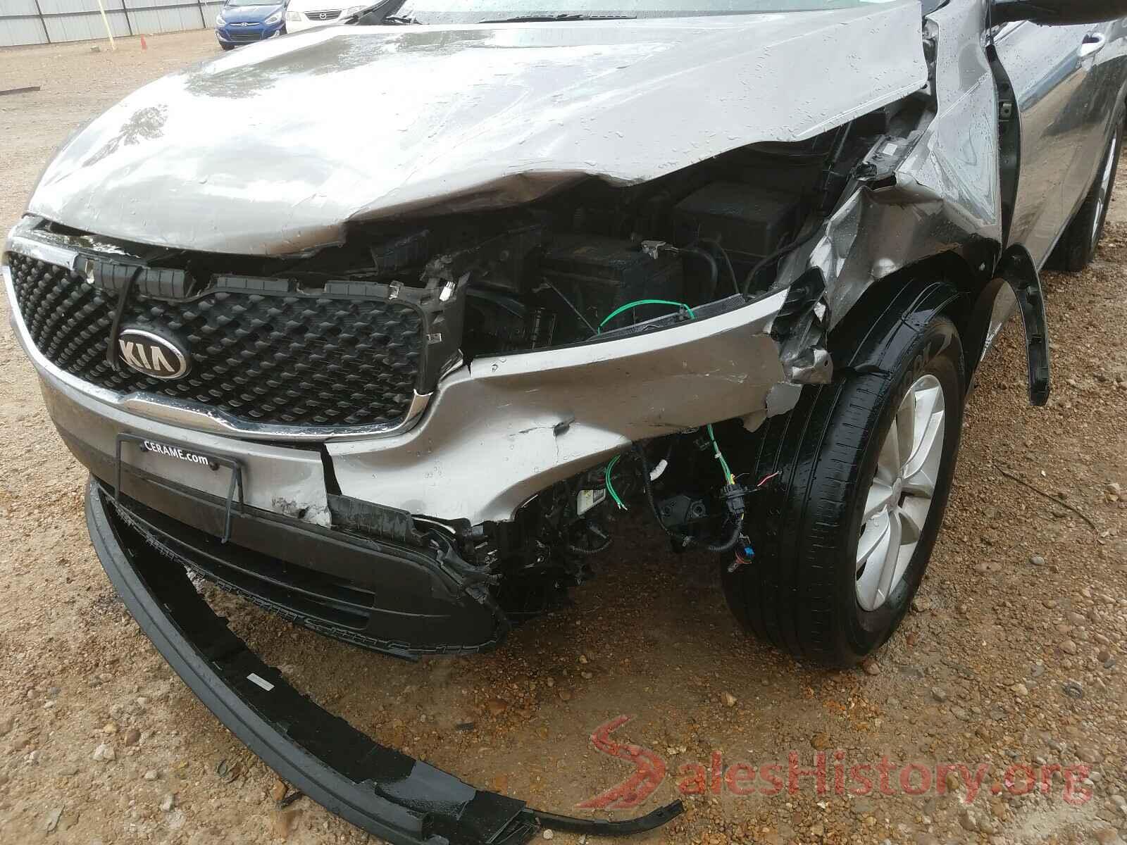 5XYPGDA56JG403651 2018 KIA SORENTO