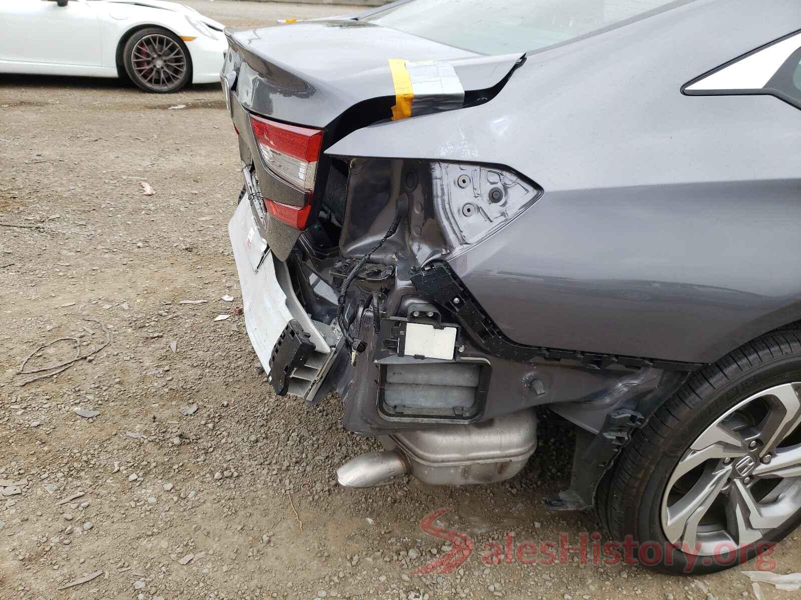 1HGCV1F44KA152599 2019 HONDA ACCORD