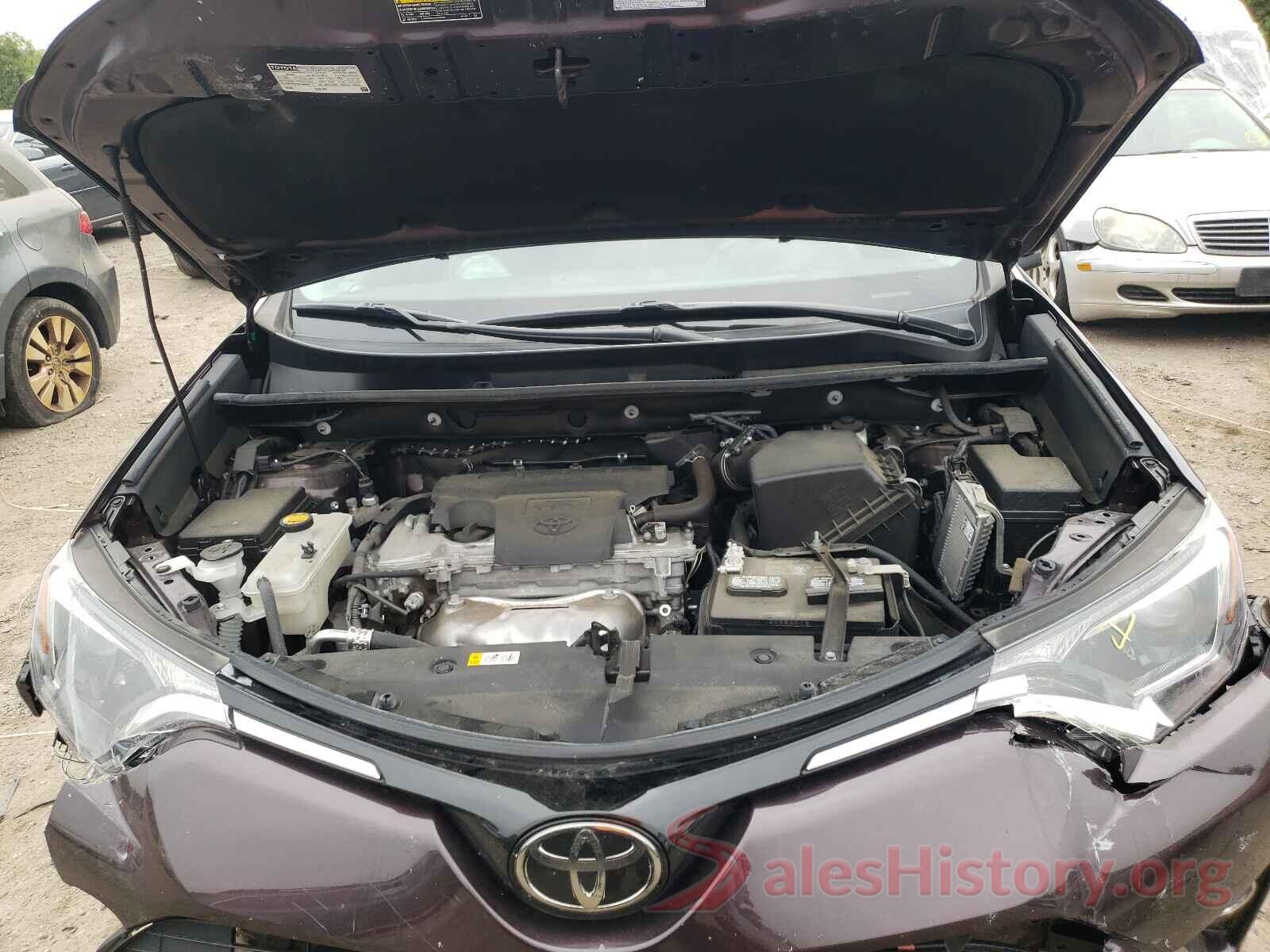 2T3RFREV5JW851562 2018 TOYOTA RAV4