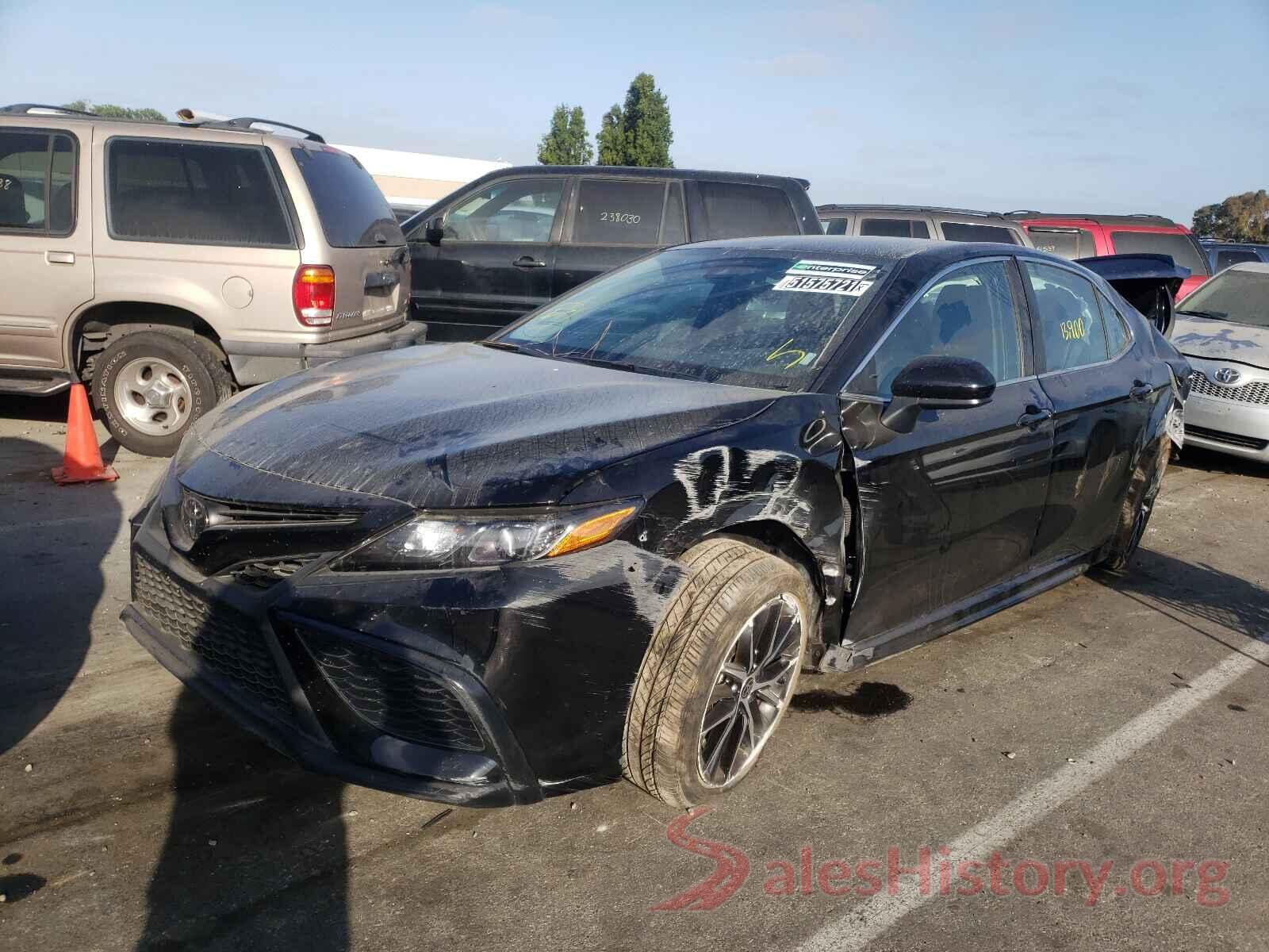 4T1G11AK9MU537185 2021 TOYOTA CAMRY