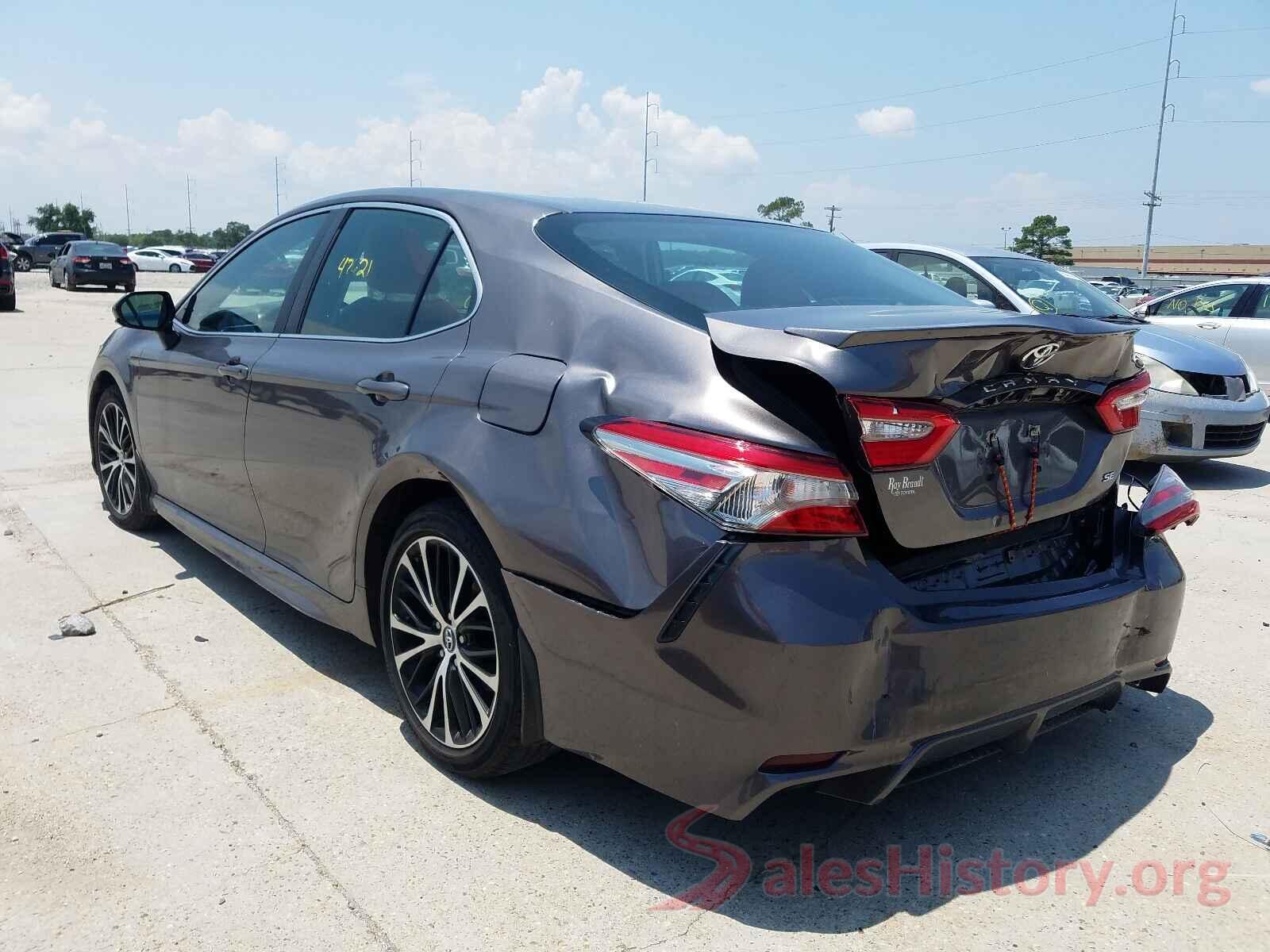 4T1B11HK1JU582245 2018 TOYOTA CAMRY