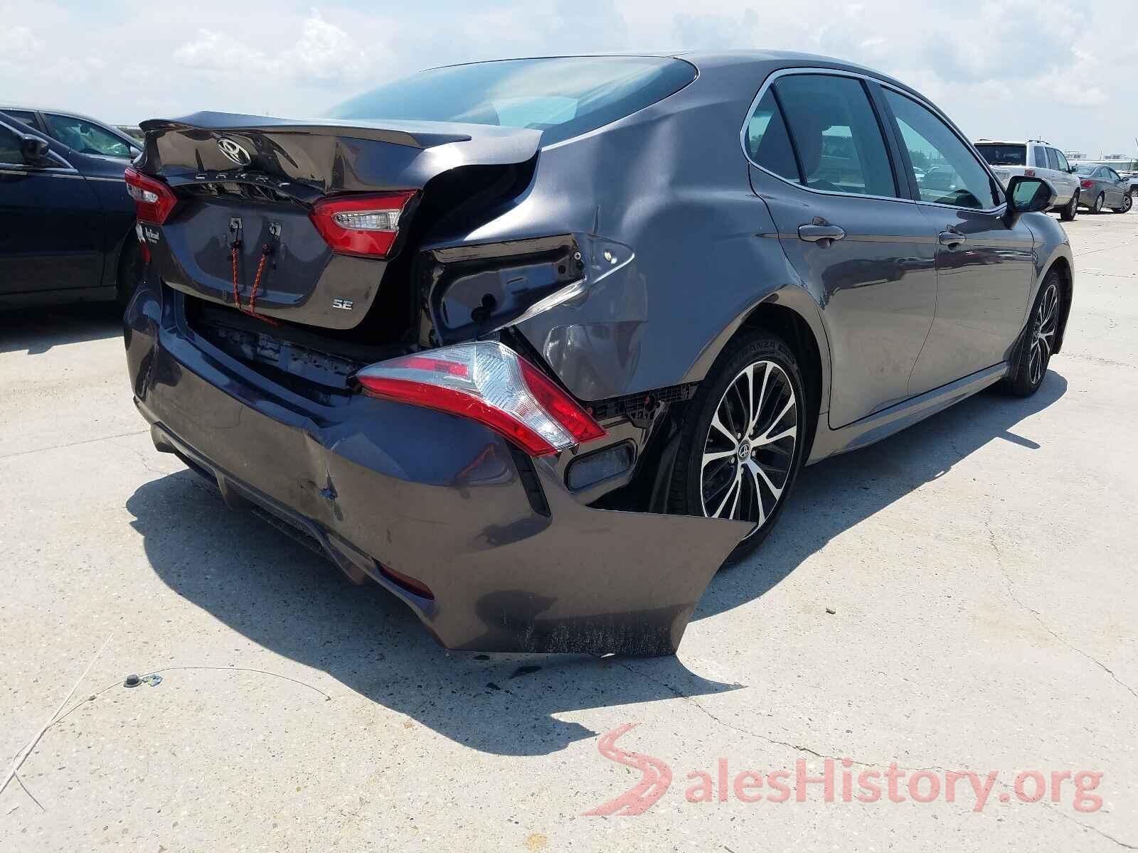 4T1B11HK1JU582245 2018 TOYOTA CAMRY