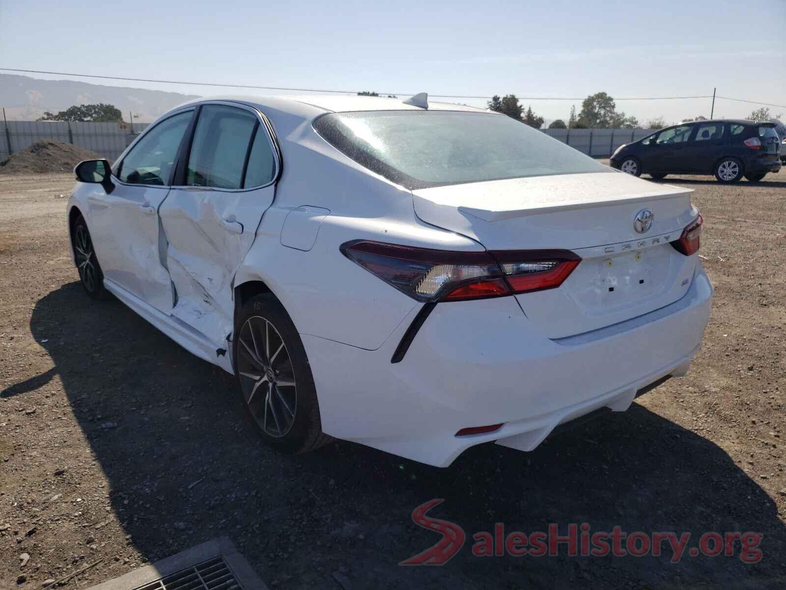 4T1T11AK6MU426219 2021 TOYOTA CAMRY