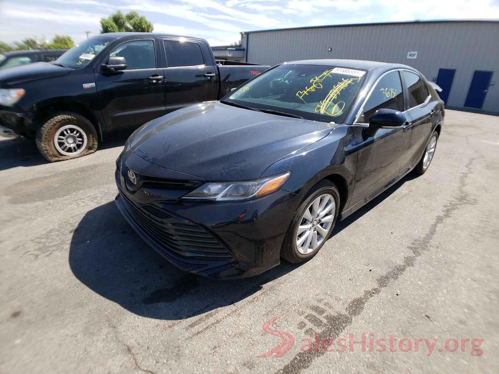 4T1B11HK7JU575039 2018 TOYOTA CAMRY