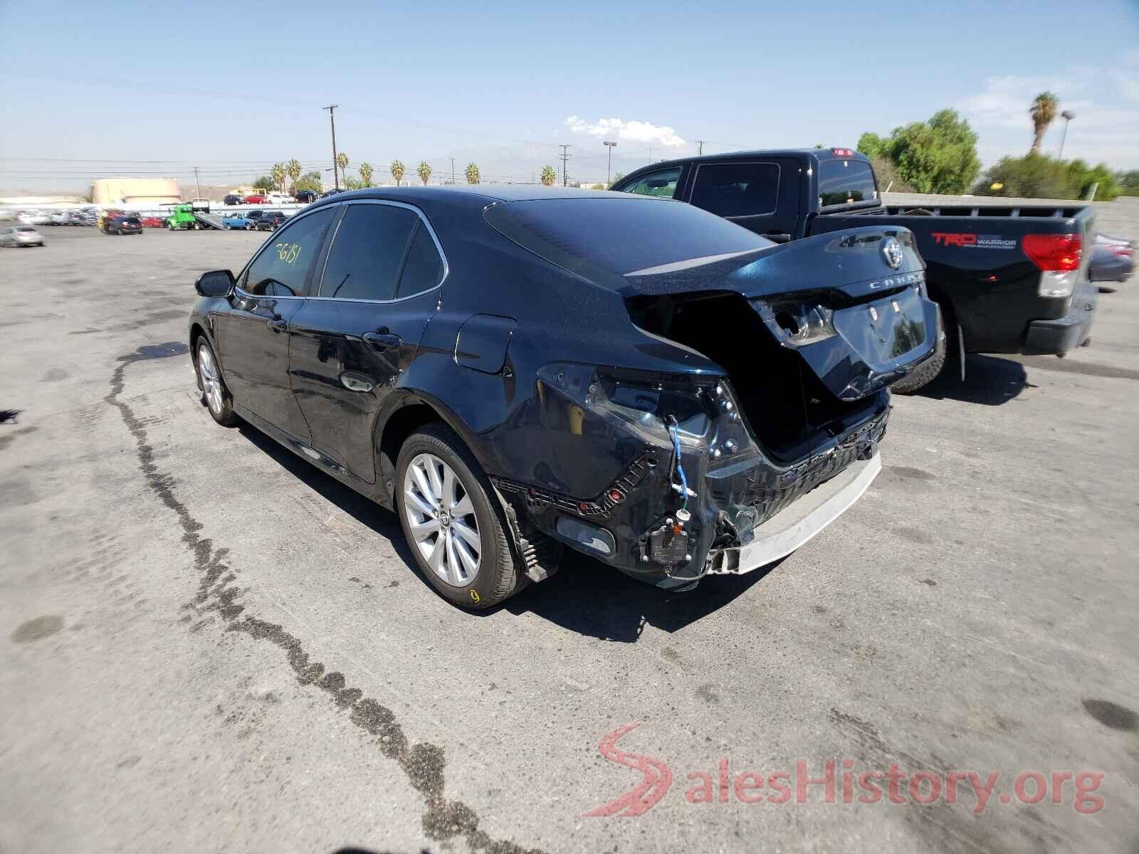 4T1B11HK7JU575039 2018 TOYOTA CAMRY