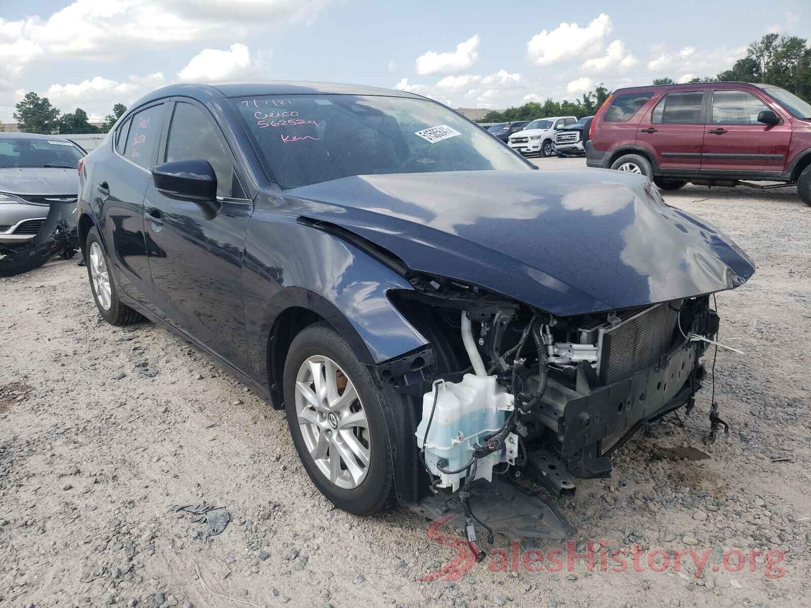 3MZBN1U75JM215425 2018 MAZDA 3