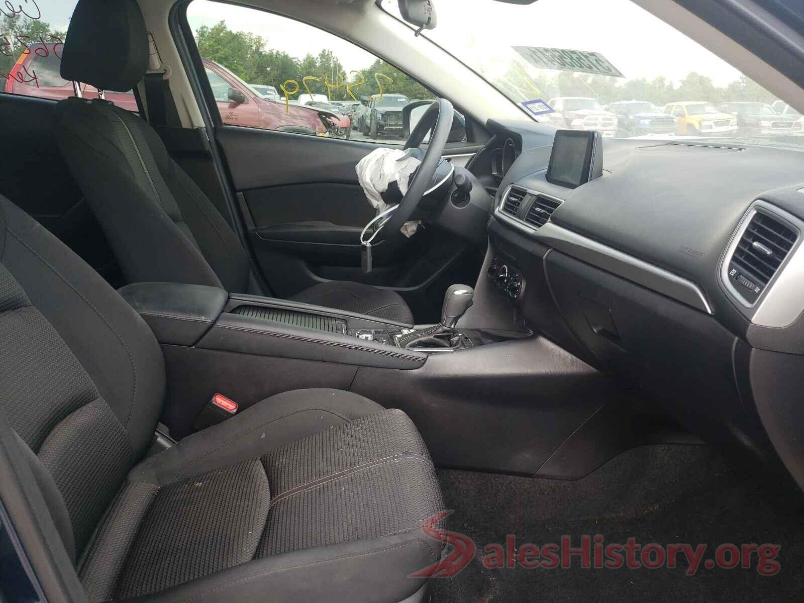 3MZBN1U75JM215425 2018 MAZDA 3