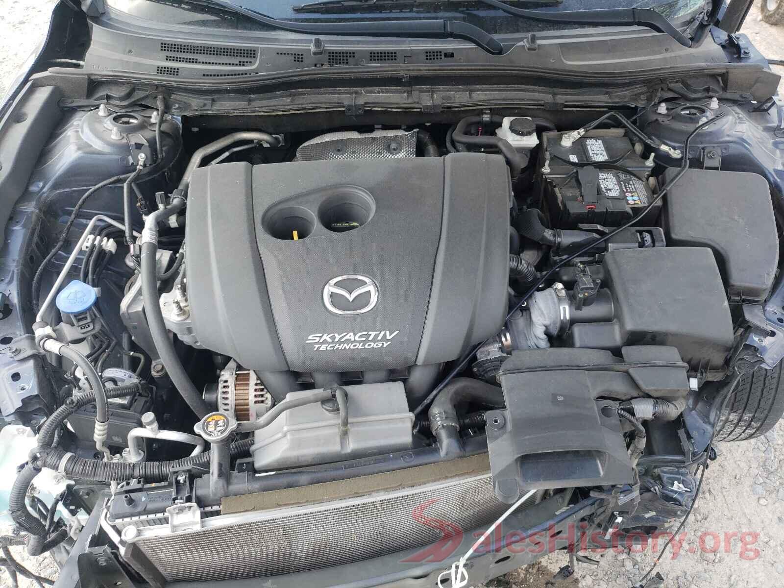 3MZBN1U75JM215425 2018 MAZDA 3