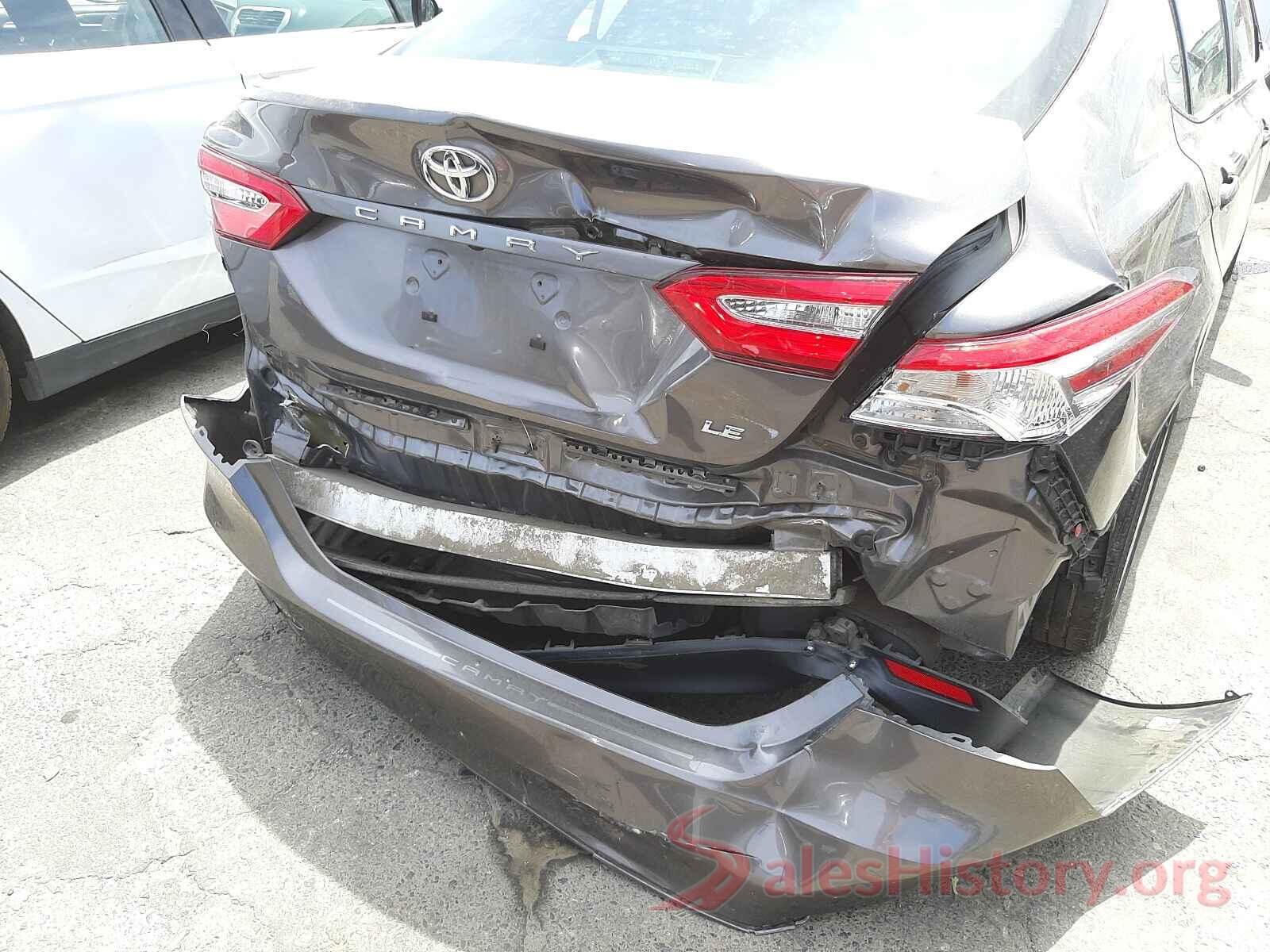 4T1B11HK7JU147133 2018 TOYOTA CAMRY