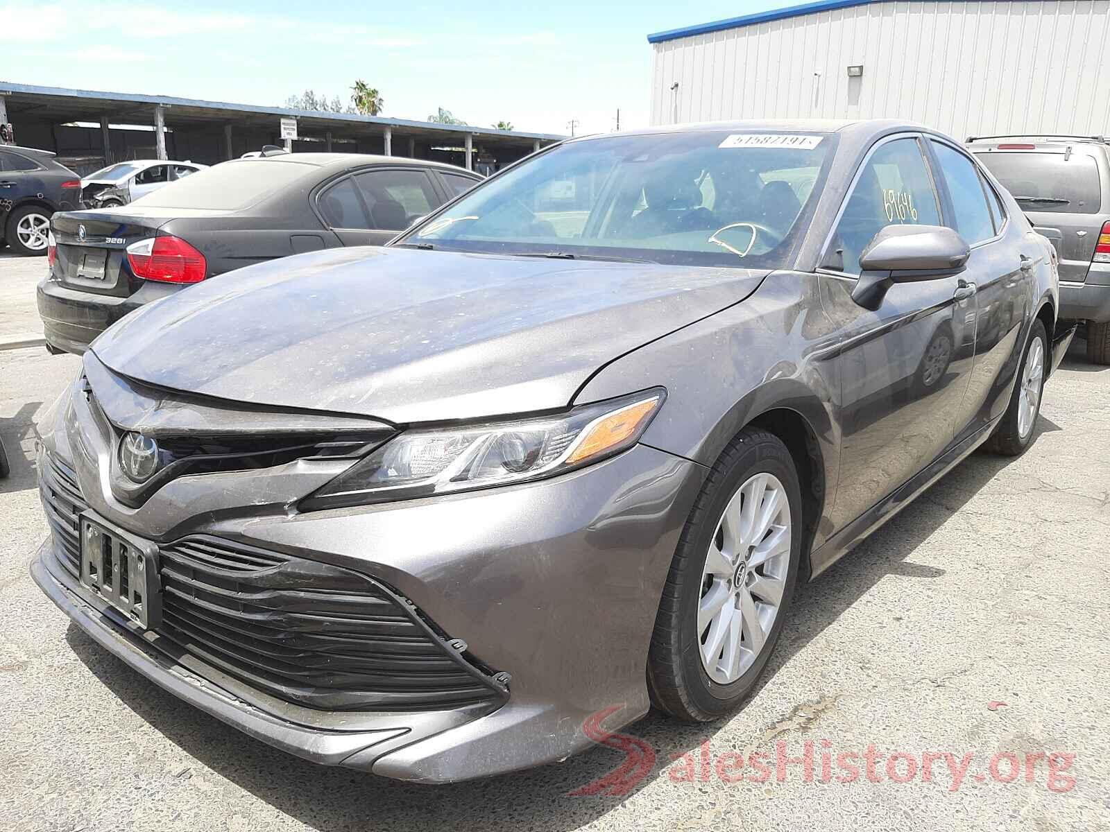 4T1B11HK7JU147133 2018 TOYOTA CAMRY