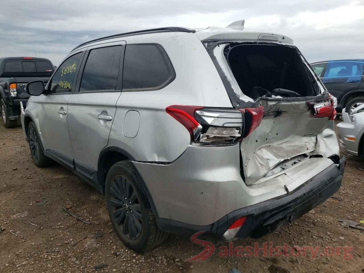 JA4AZ3A30LZ028718 2020 MITSUBISHI OUTLANDER