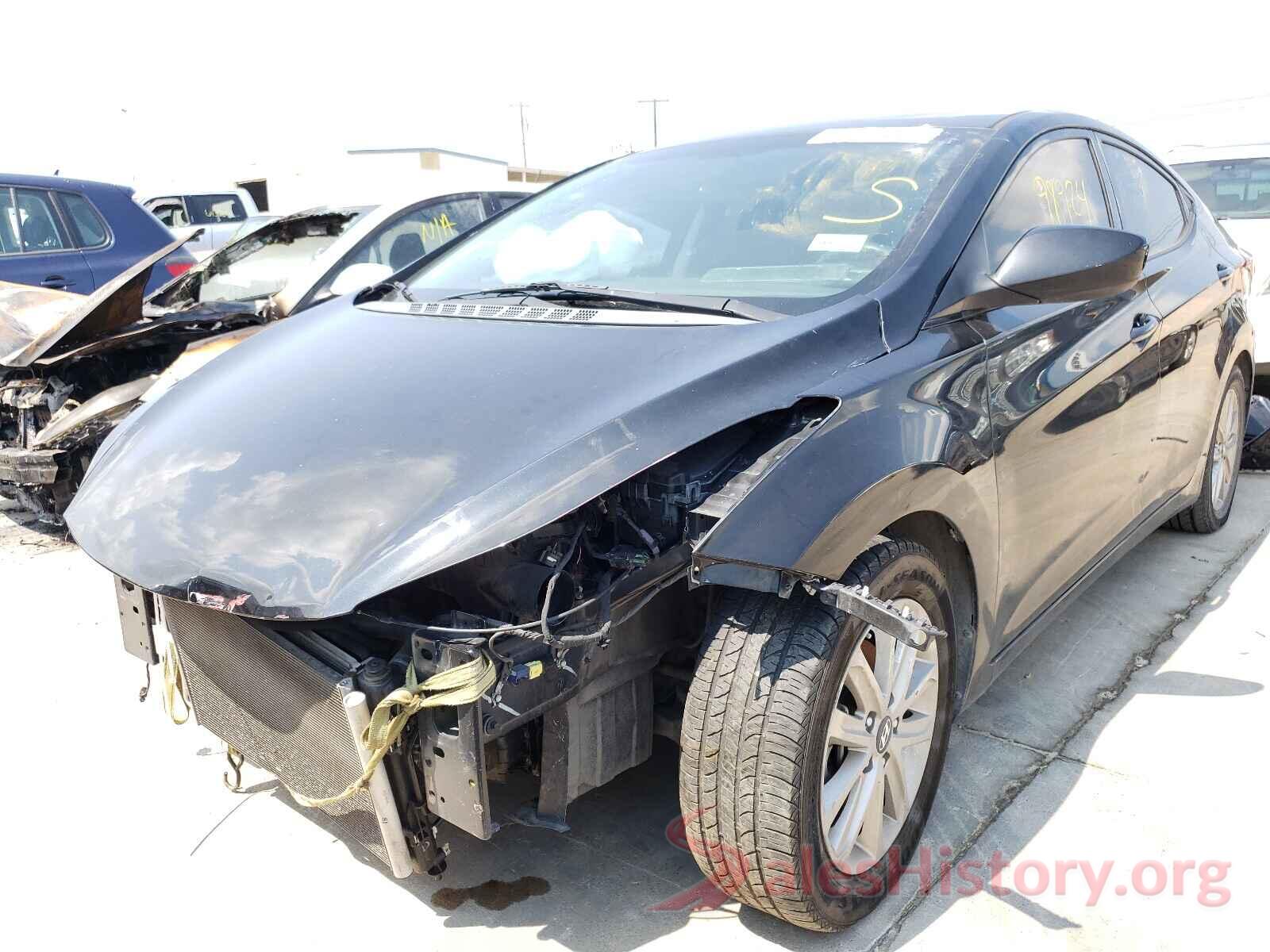 5NPDH4AE8GH742204 2016 HYUNDAI ELANTRA