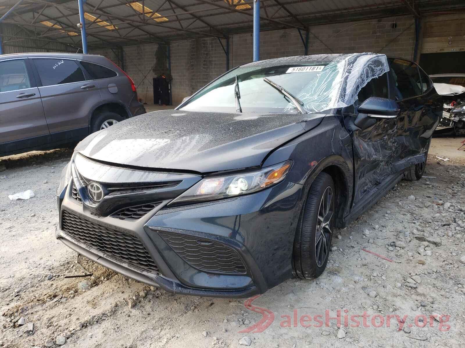 4T1T11AK1MU429058 2021 TOYOTA CAMRY