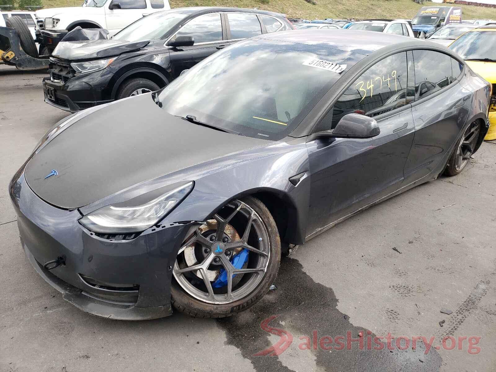 5YJ3E1EB4JF099472 2018 TESLA MODEL 3