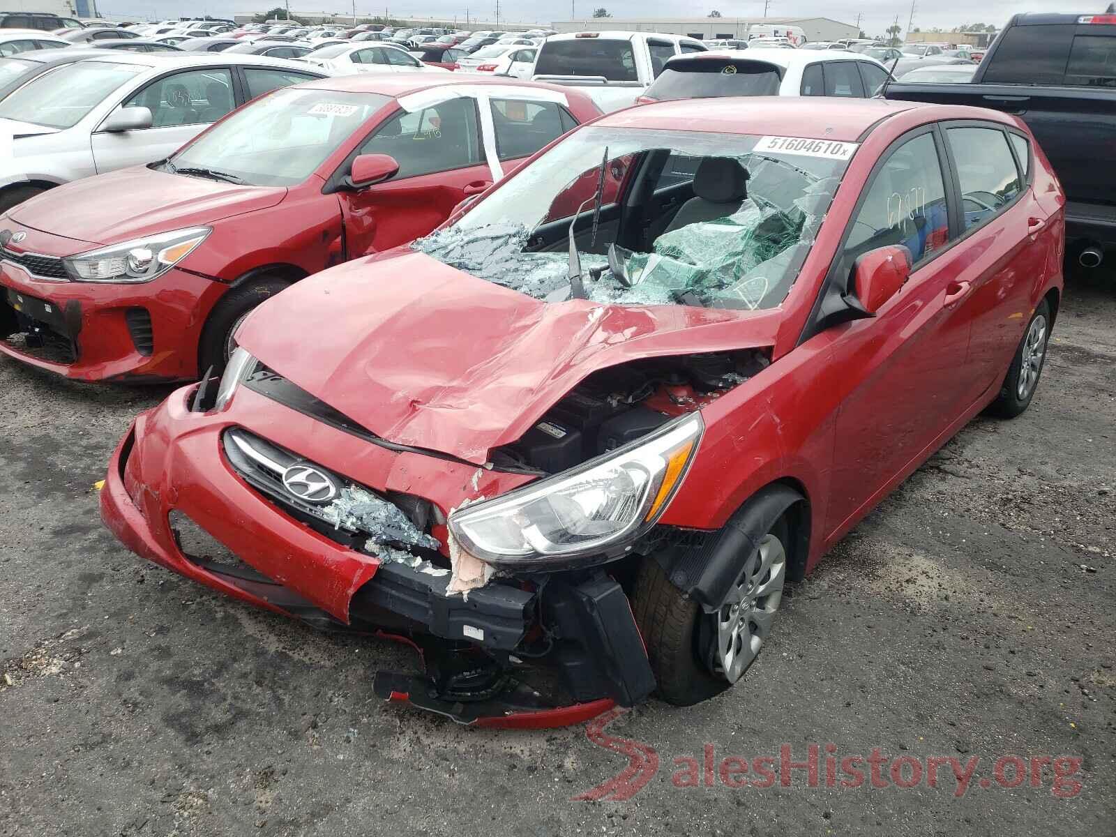 KMHCT5AE5HU301519 2017 HYUNDAI ACCENT