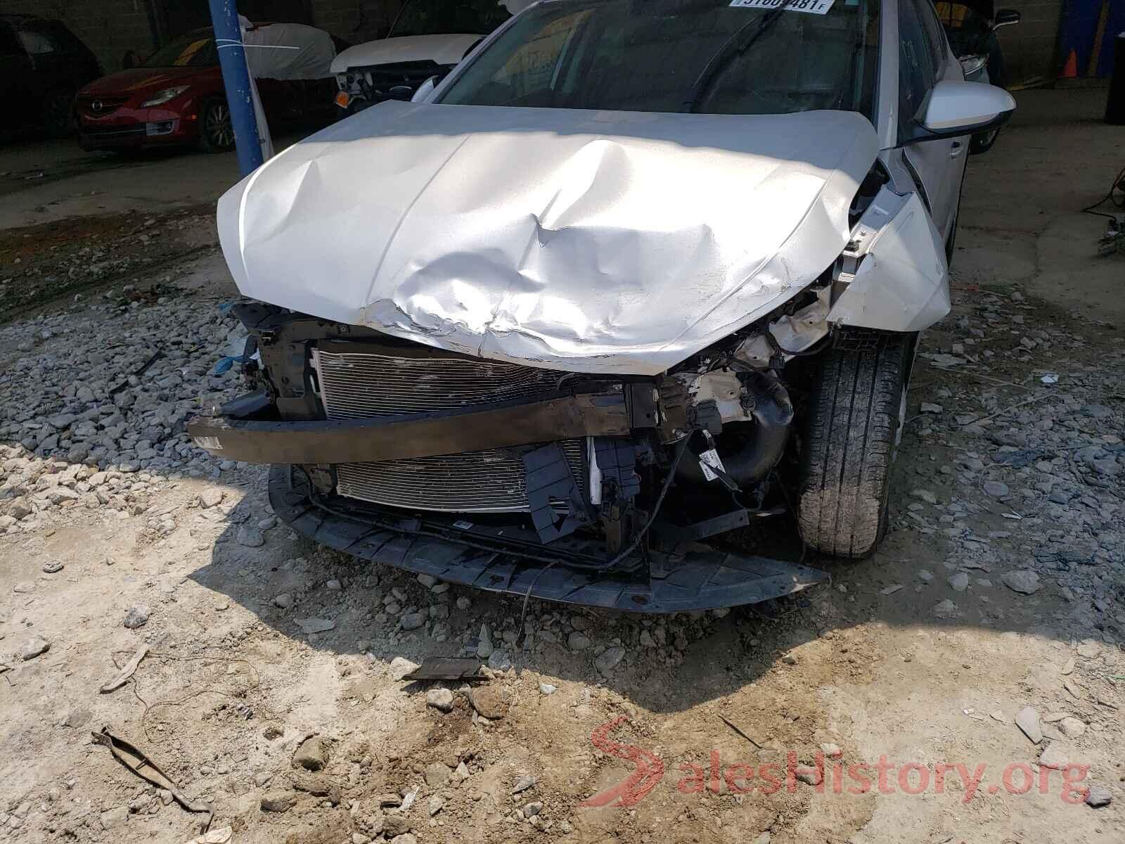 5NPD74LF0KH492698 2019 HYUNDAI ELANTRA