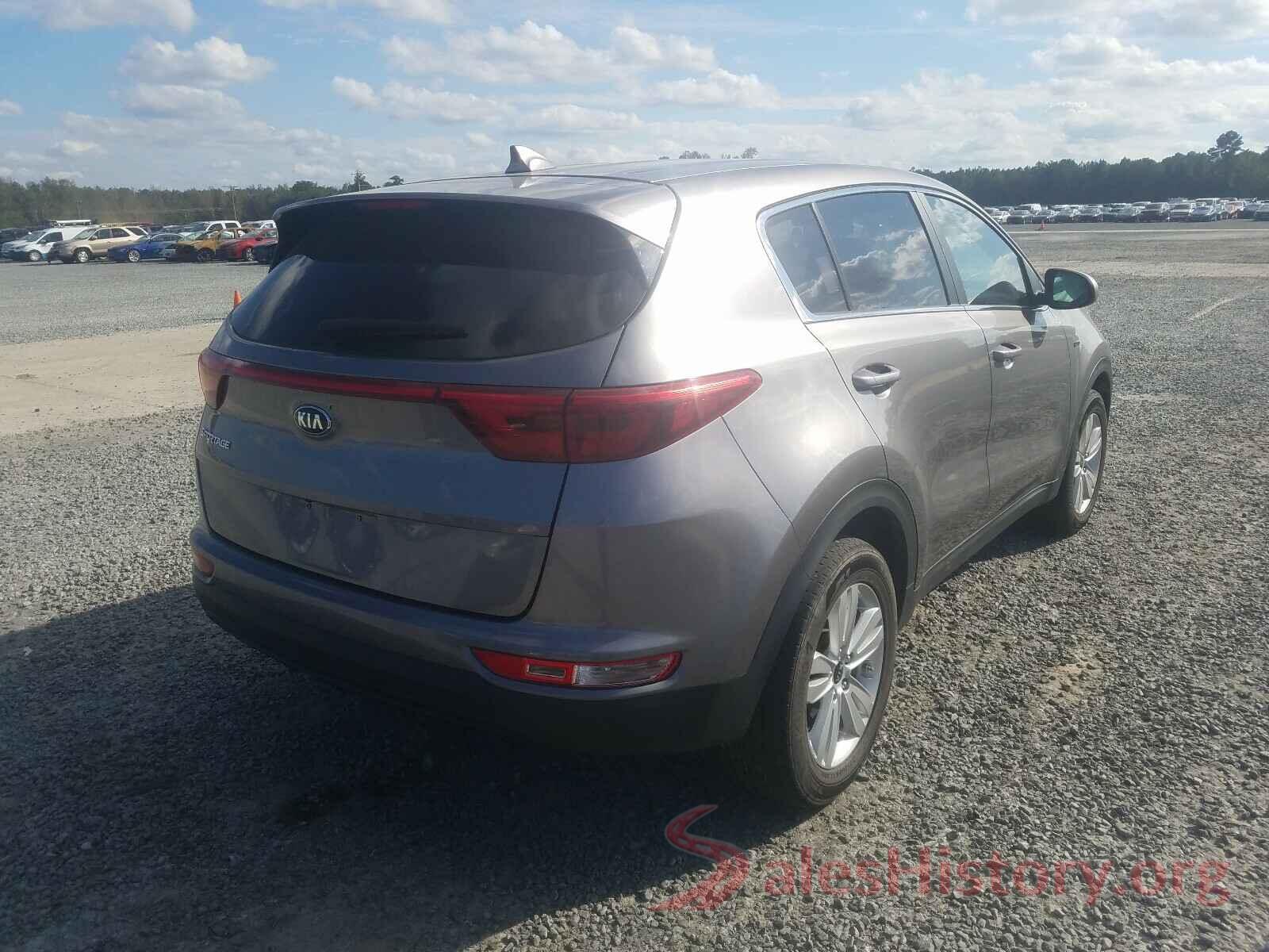 KNDPMCAC4J7303384 2018 KIA SPORTAGE