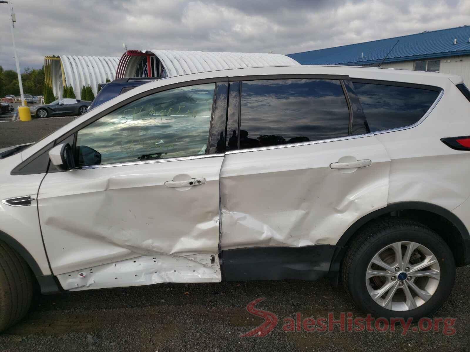 1FMCU9GD8KUA43393 2019 FORD ESCAPE