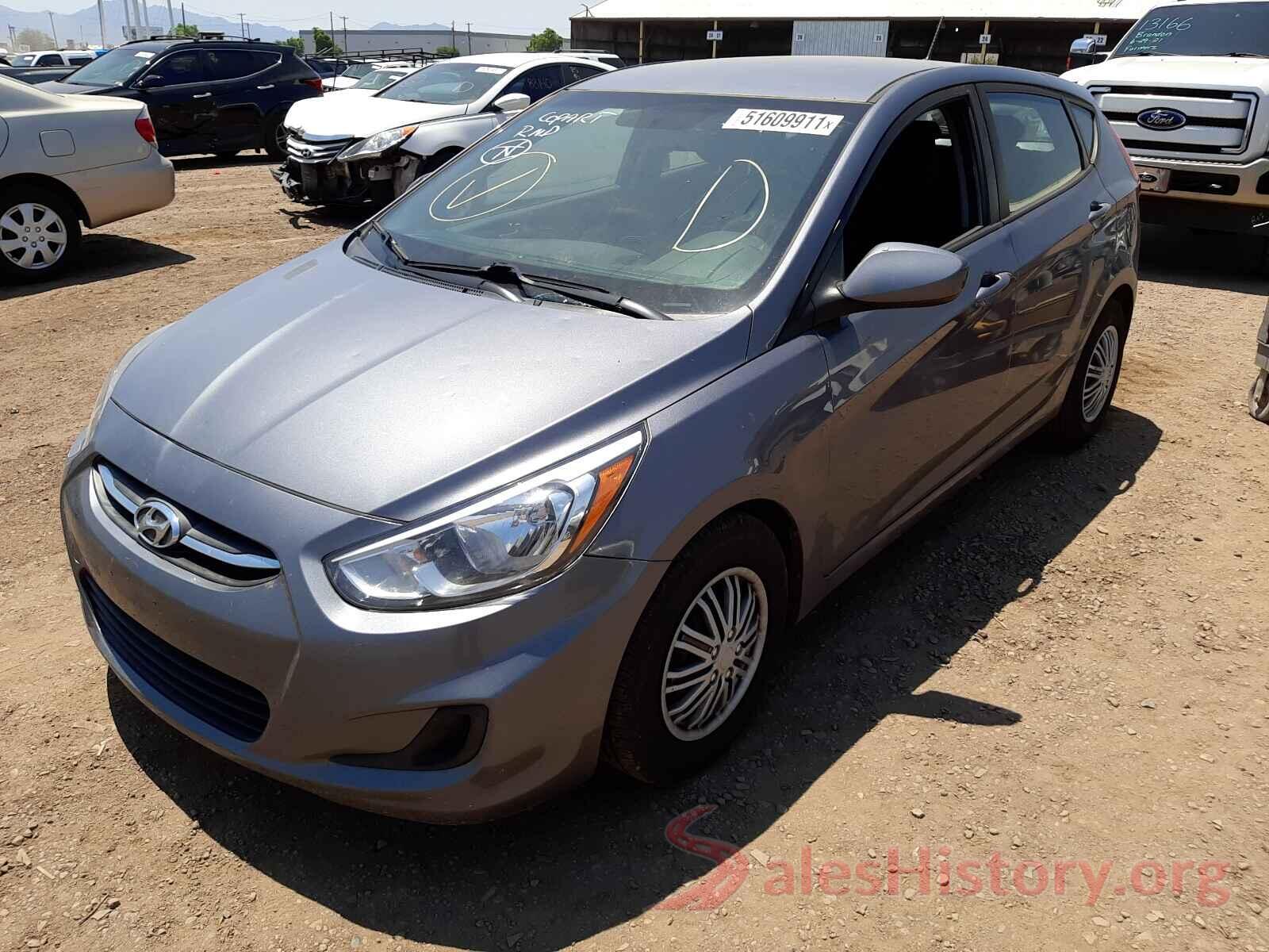 KMHCT5AE1HU346747 2017 HYUNDAI ACCENT