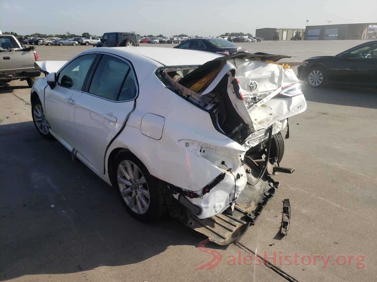 4T1B11HK7JU556829 2018 TOYOTA CAMRY