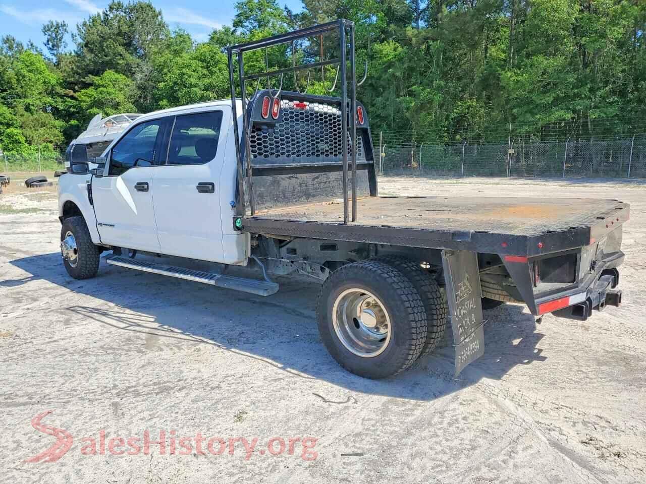 2019 FORD F350 VIN 1FT8W3DT7KEF15204, front view