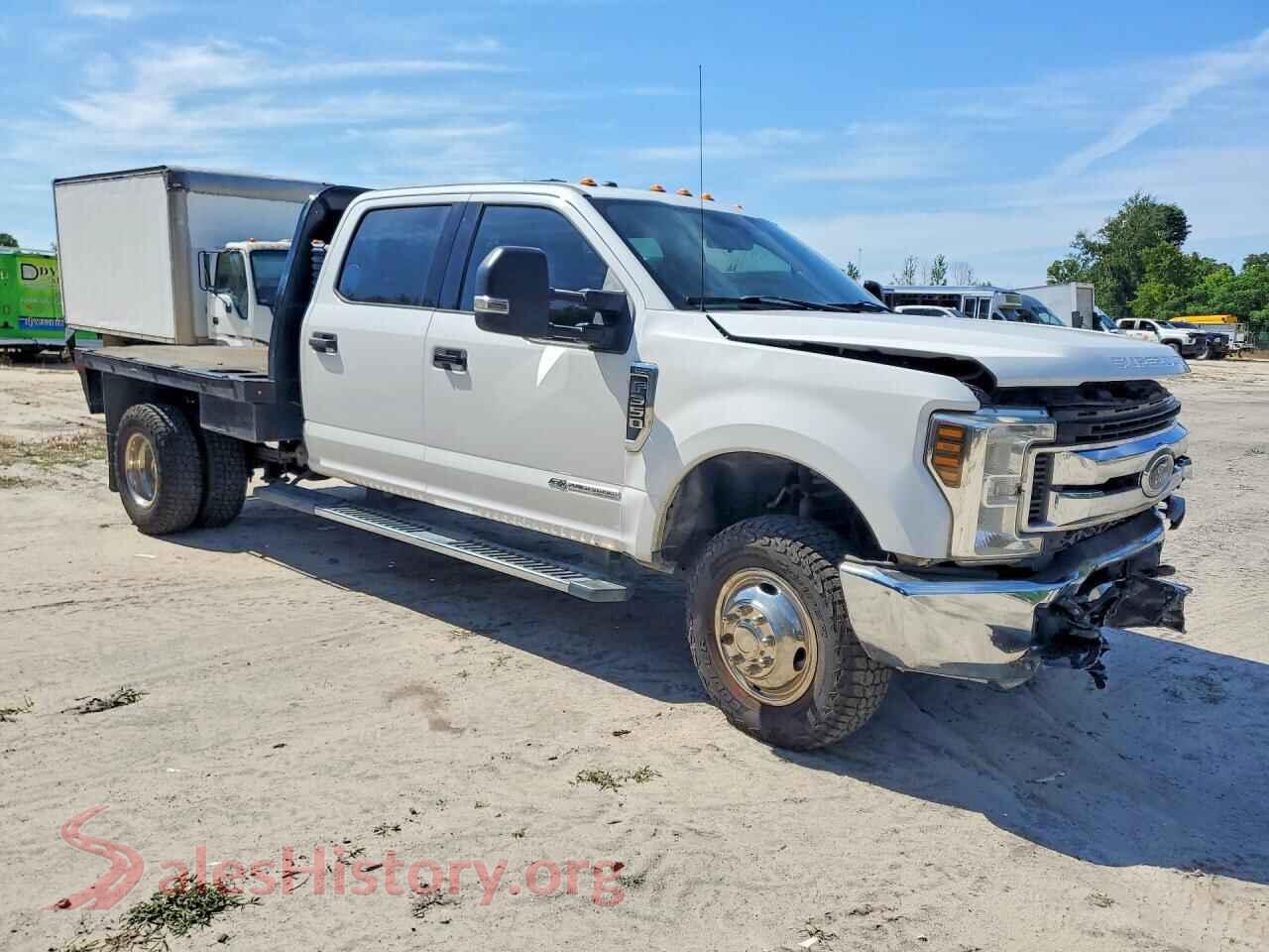 2019 FORD F350 VIN 1FT8W3DT7KEF15204, rear 3/4 view