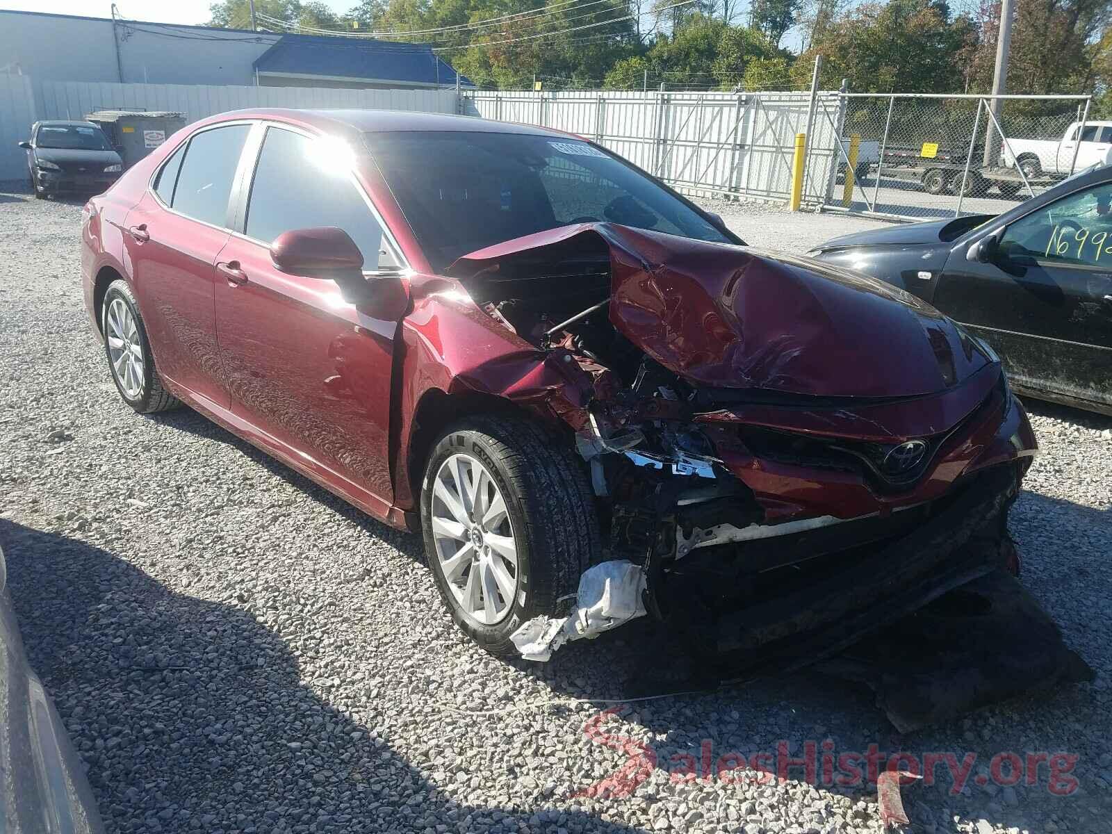 4T1B11HK2KU731943 2019 TOYOTA CAMRY