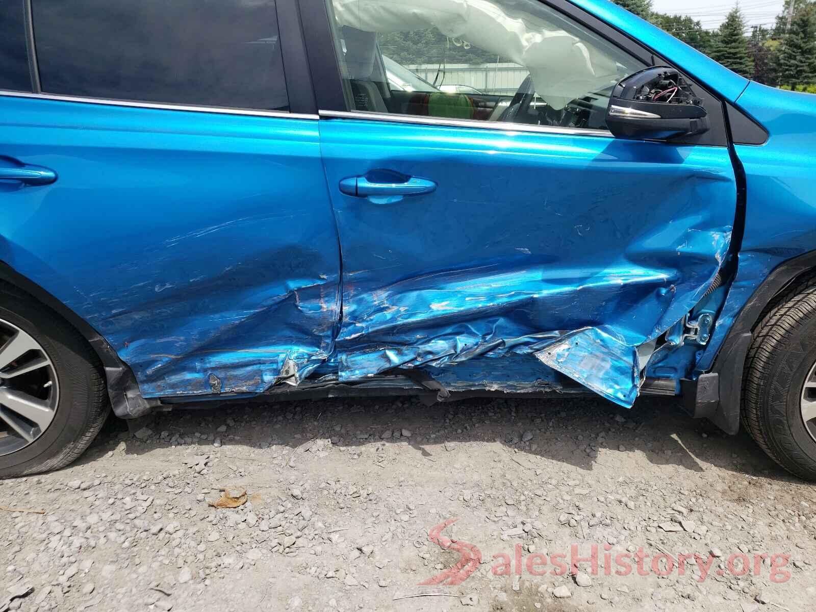 JTMRFREVXJD226815 2018 TOYOTA RAV4