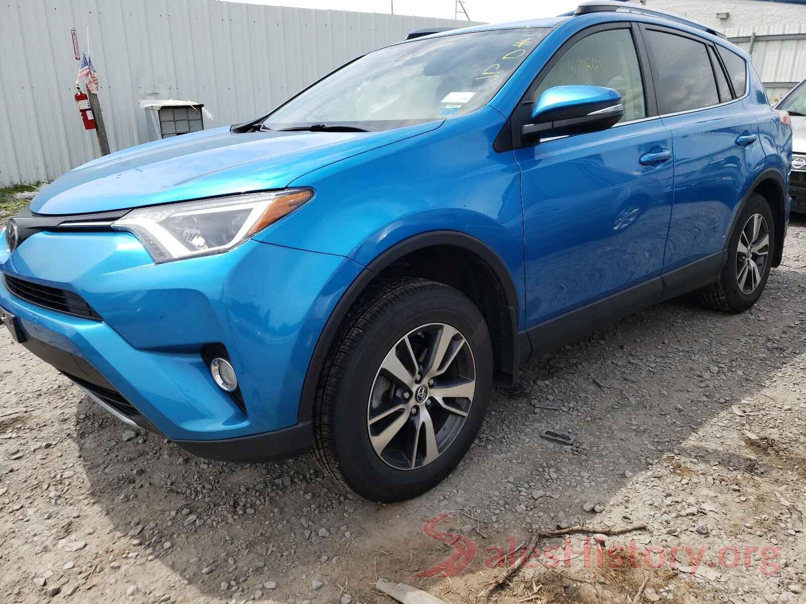 JTMRFREVXJD226815 2018 TOYOTA RAV4