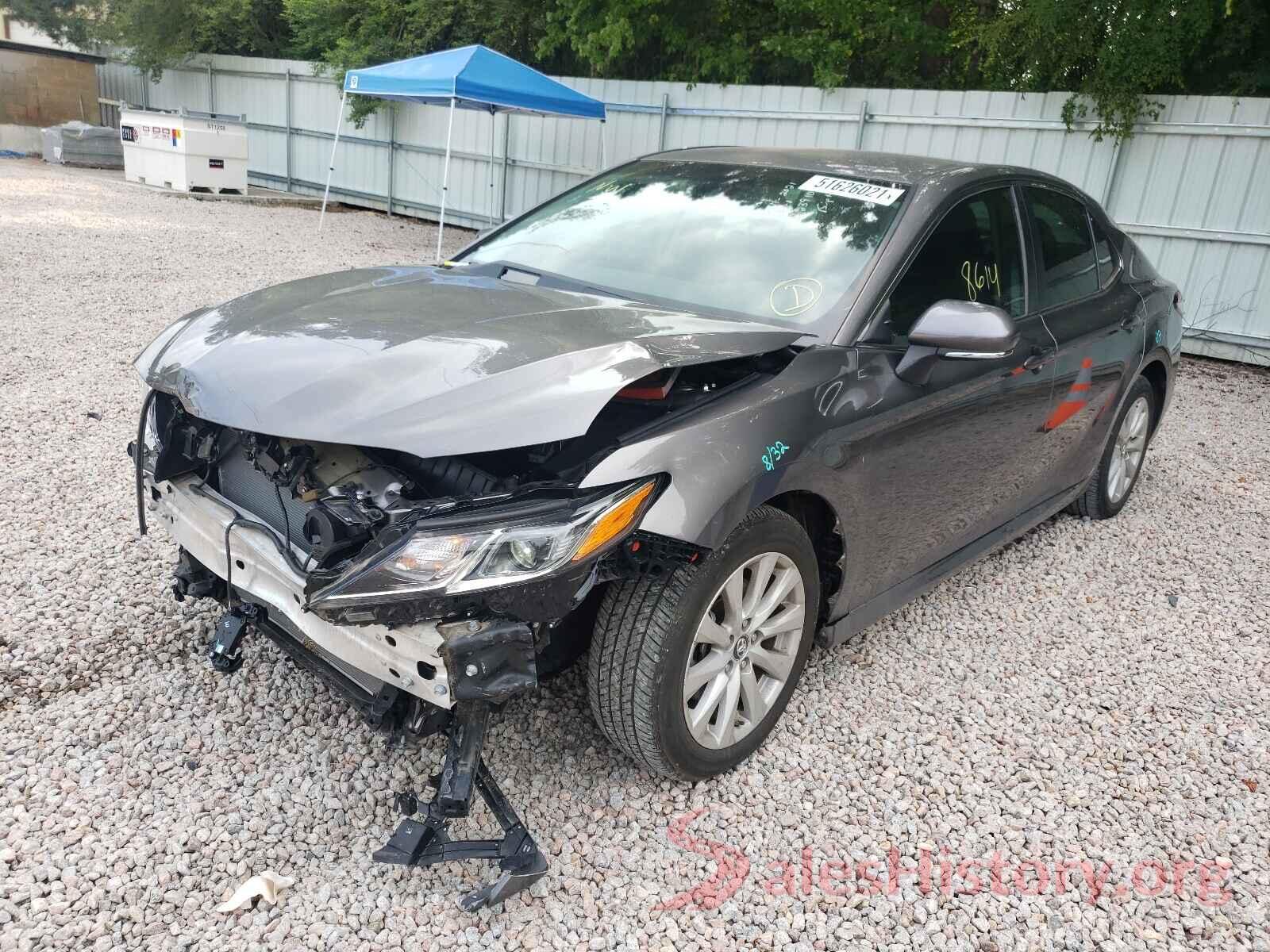 4T1B11HKXJU116930 2018 TOYOTA CAMRY