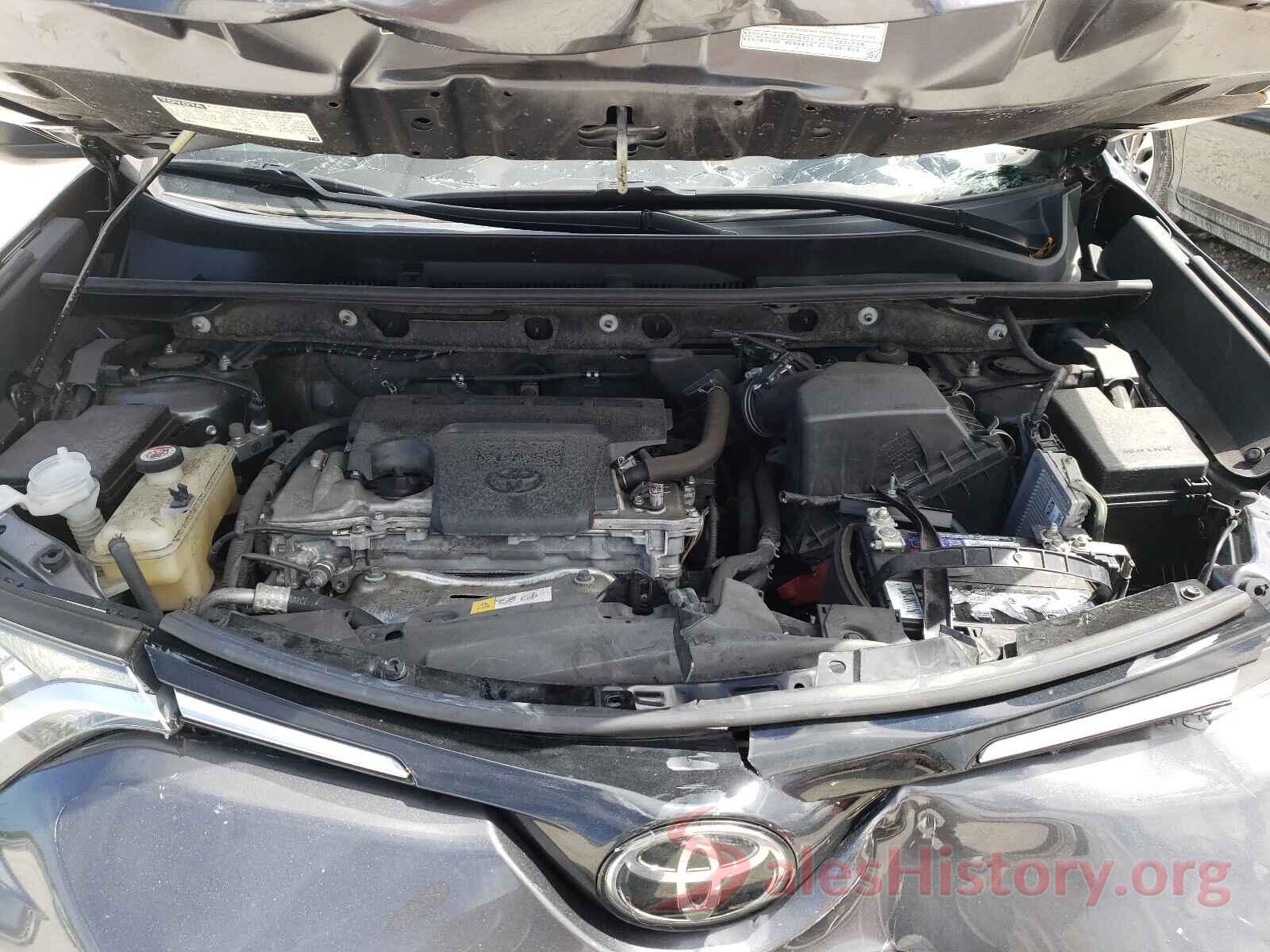 JTMZFREV2HJ135730 2017 TOYOTA RAV4